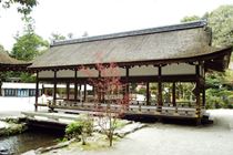 上賀茂神社の舞殿