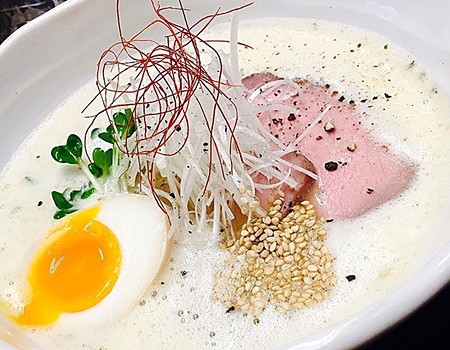 フカクサ製麺食堂