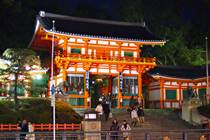 八坂神社の西楼門