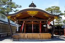 京都ゑびす神社の本殿