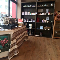 Unir 長岡天神店